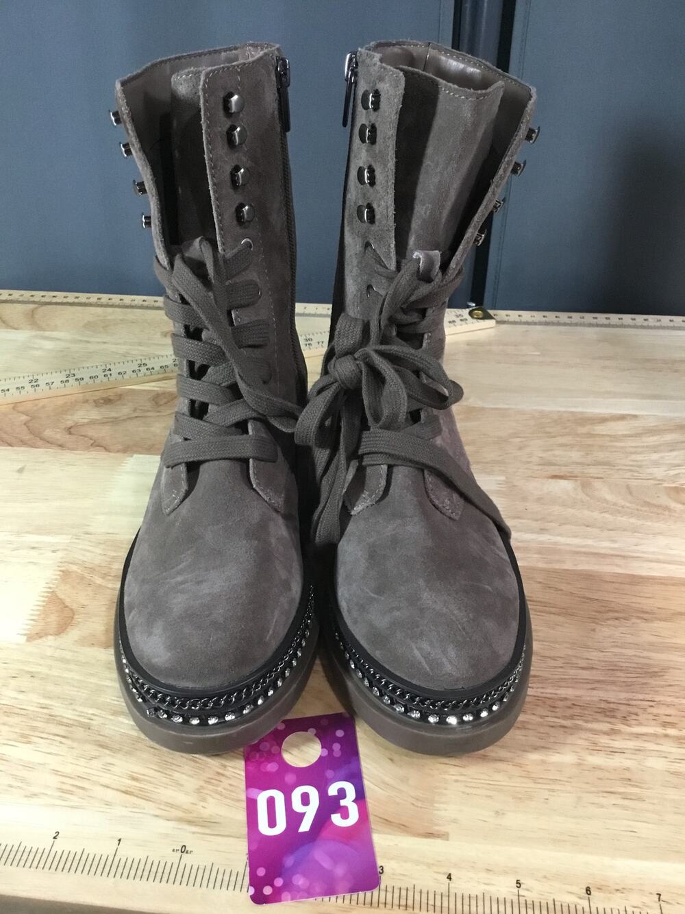 Vince Camuto Branda Women's 6.5M Gray Suede Rhinestone Embellished Combat Boots